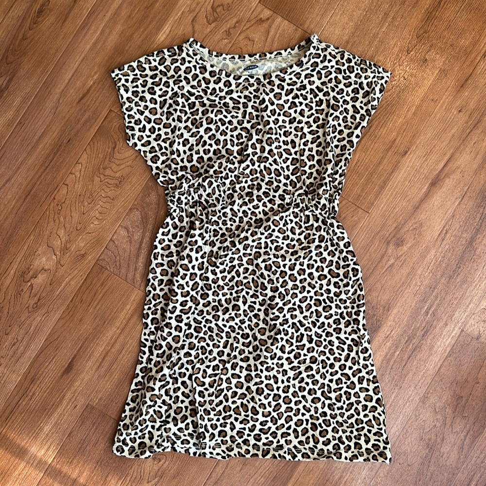 Old Navy Girls Cheetah Print Dress Size M (8)
